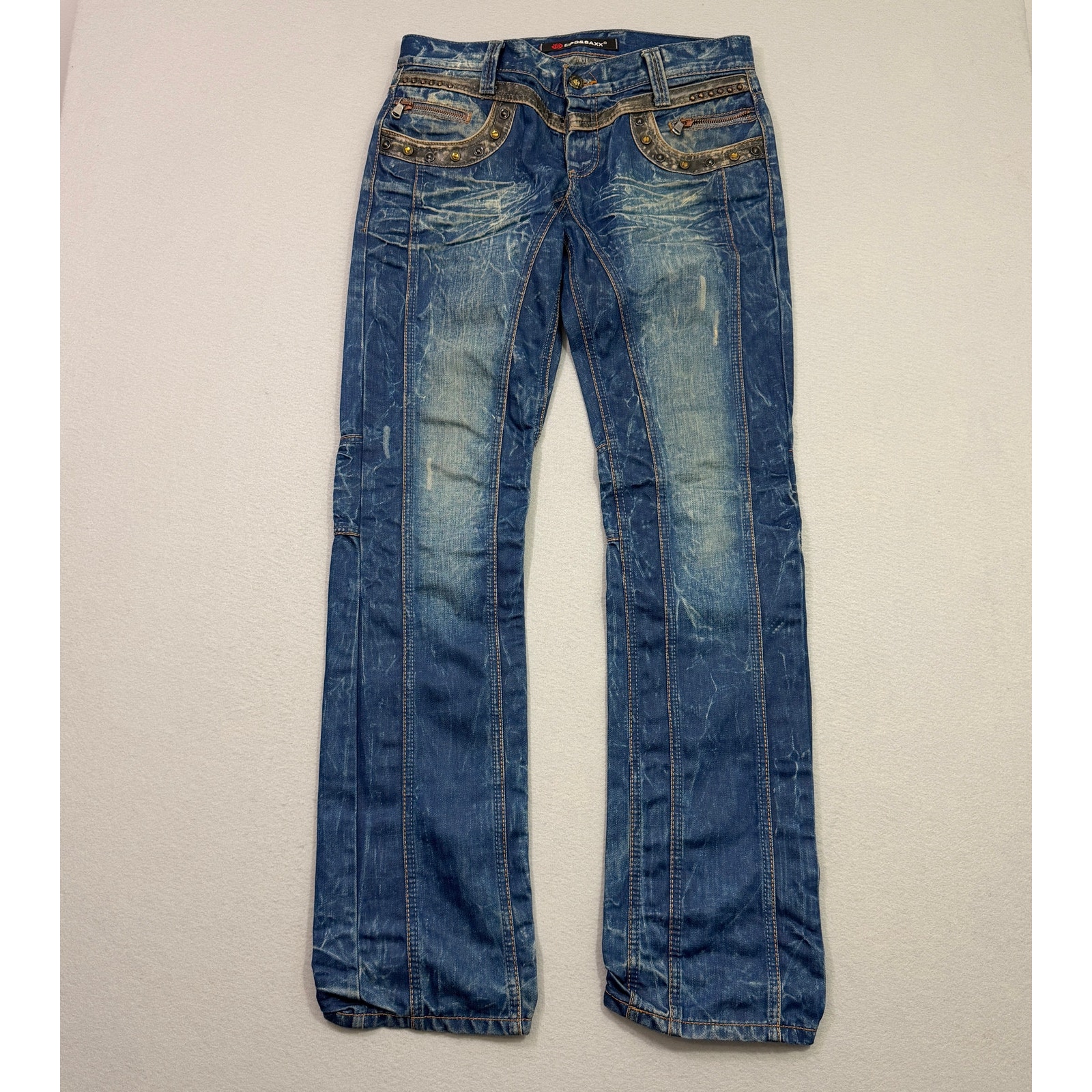 Men's Blue Straight Jeans With Distressed Detailing